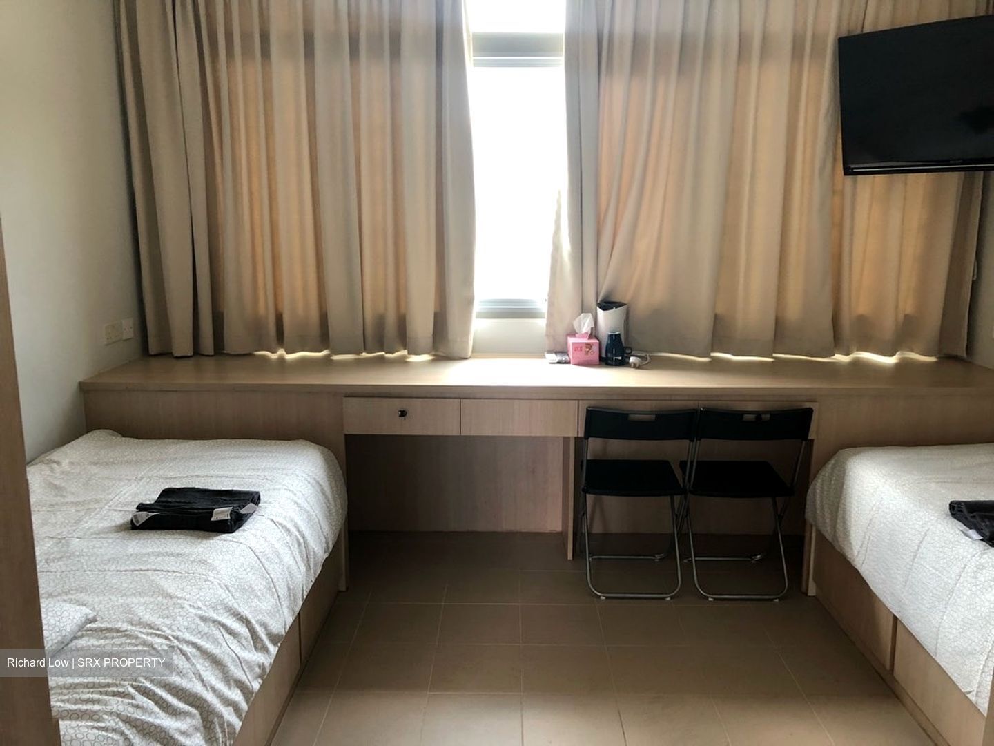 Boon Lay Drive (D22), Apartment #398666931